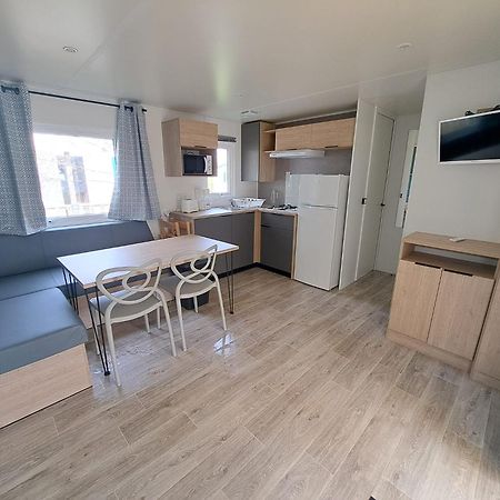Camping Sainte Mere Eglise 외부 사진